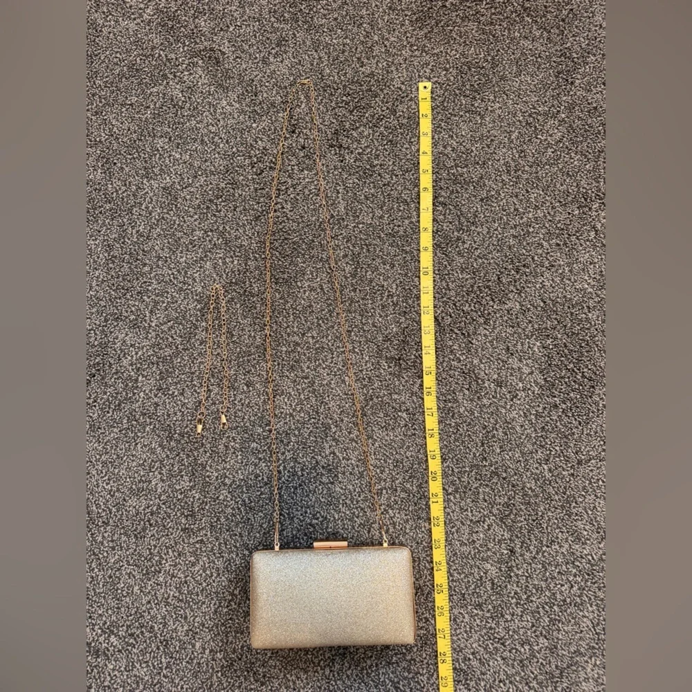 Elegant Gold Glitter Hard Case Evening Clutch Bag Chain Strap Rectangle Shape